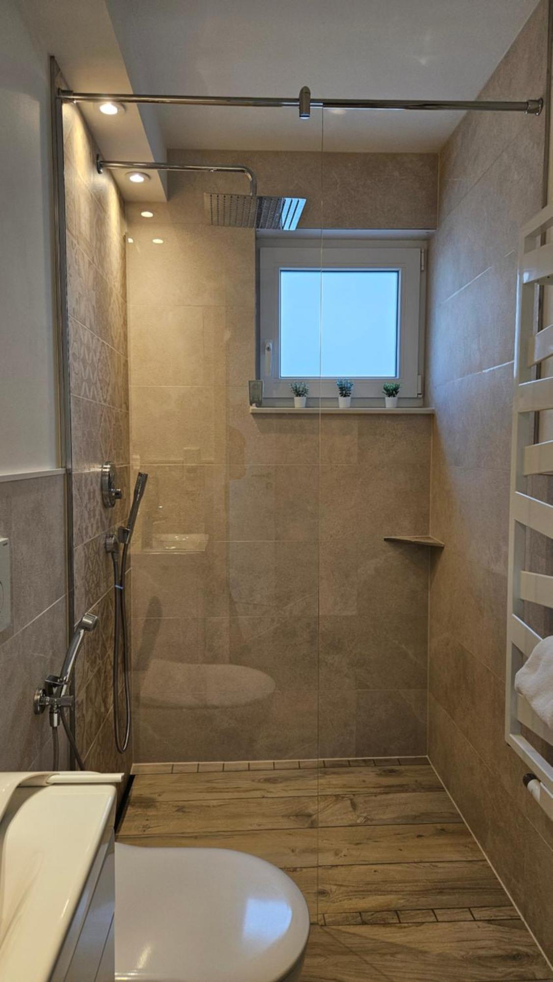 Enny Suite Apartment Im Schoenen Rheinland Lohmar Luaran gambar